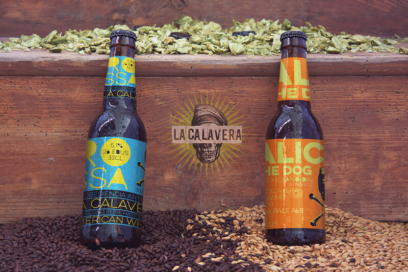 free black tan beer mockup - FREE Black and Tan Beer Mockup Preview 01